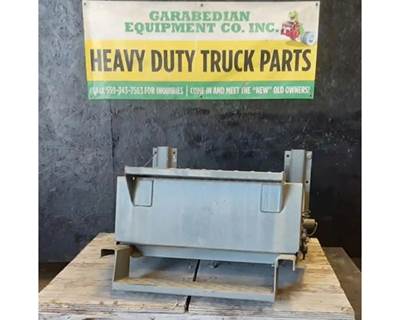 AM General M915A1 Battery Box