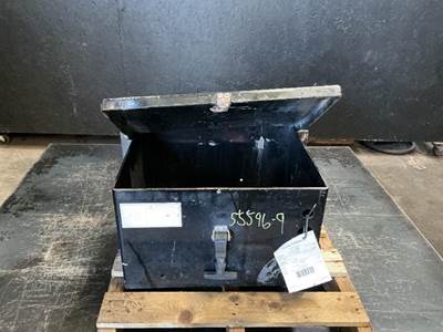 Capacity TJ5000 Right Battery Box for a Capacity Of Texas TJ5000