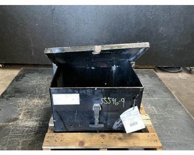 Capacity TJ5000 Right Battery Box for a Capacity Of Texas TJ5000
