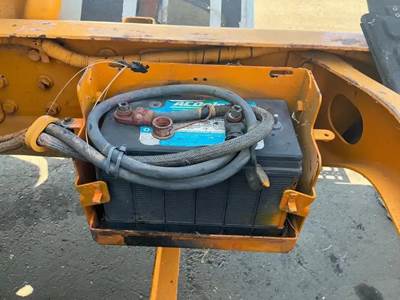 Ford L8513 Battery Box