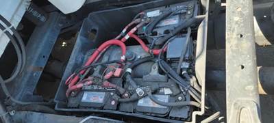 Freightliner Cascadia 113 Battery Box