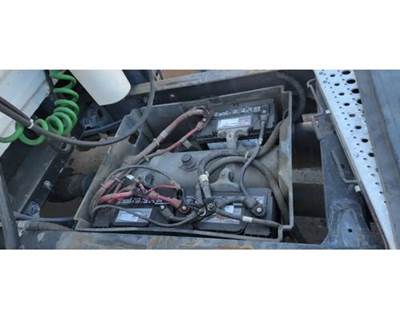 Freightliner Cascadia 113 Battery Box