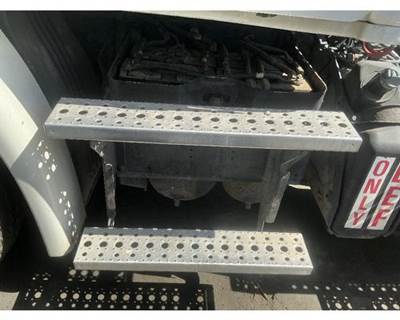 Freightliner Cascadia 113 Battery Box for a Freightliner CASCADIA