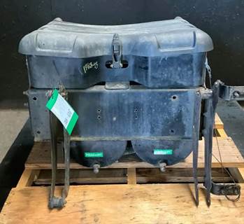 Freightliner Cascadia 125 Battery Box