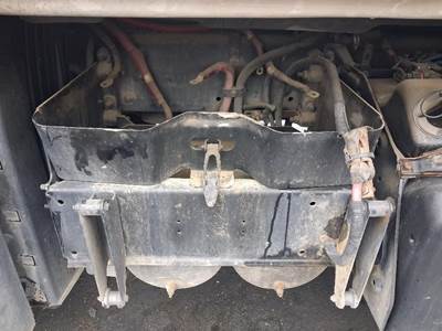 Freightliner Cascadia 125 Battery Box