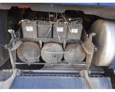 Freightliner Cascadia 125 Battery Box