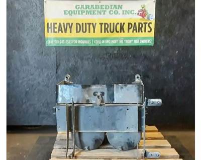Freightliner Cascadia 125 Battery Box