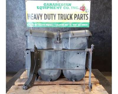 Freightliner Cascadia 125 Battery Box