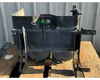 Freightliner Cascadia 125 Battery Box