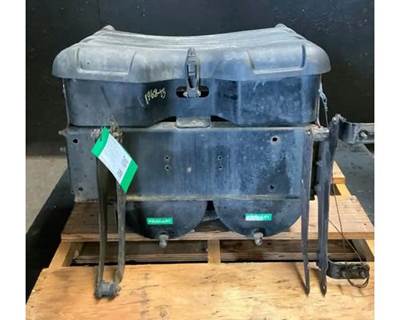 Freightliner Cascadia 125 Battery Box