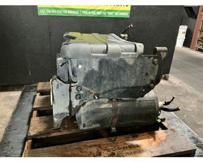 Freightliner Cascadia 125 Battery Box