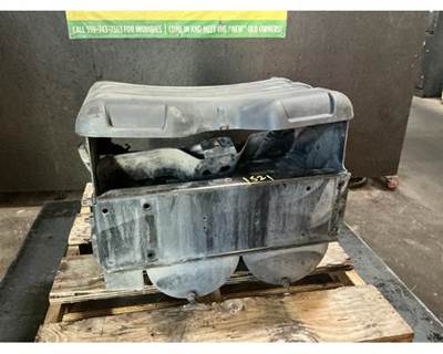 Freightliner Cascadia 125 Battery Box