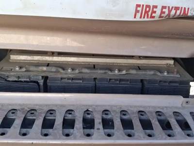 Freightliner Cascadia 126 Battery Box