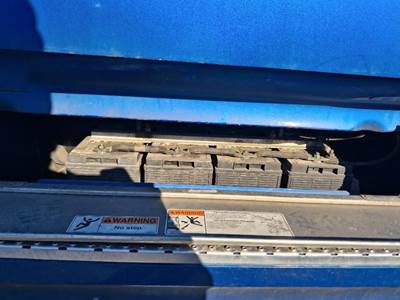 Freightliner Cascadia 126 Battery Box for a Freightliner CASCADIA