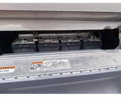 Freightliner Cascadia 126 Battery Box