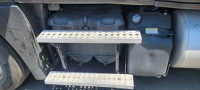 Freightliner Cascadia Battery Box
