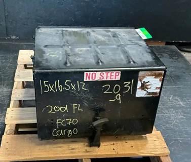 Freightliner FC70 CARGO Battery Box