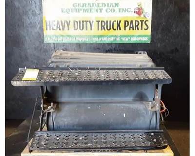 International 8600 Battery Box