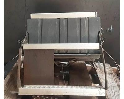 International 9200i Battery Box