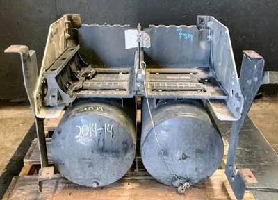 International LT625 Battery Box