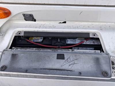 International LT625 Battery Box