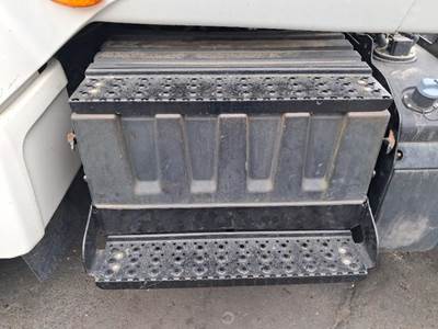 International LT625 Battery Box