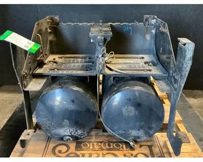 International LT625 Battery Box