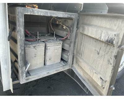 International LT625 Battery Box
