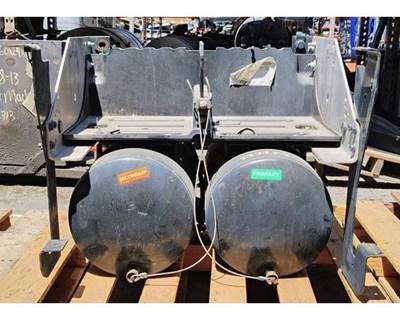 International LT625 Battery Box