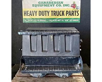 International RH613 Battery Box