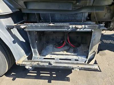 Kenworth T680 Battery Box