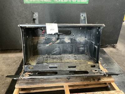 Kenworth T680 Battery Box