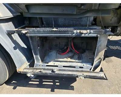 Kenworth T680 Battery Box