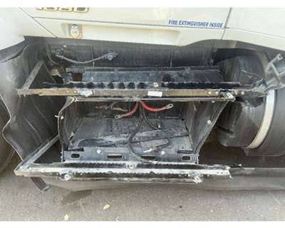 Kenworth T680 Battery Box