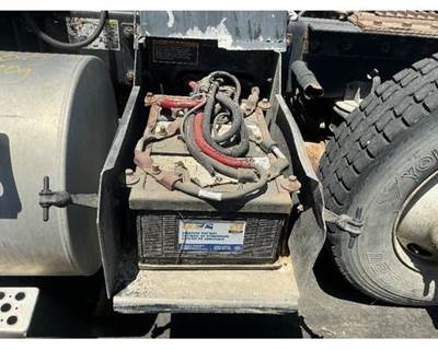 Kenworth T800 Battery Box