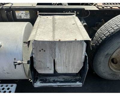 Kenworth T800 Battery Box