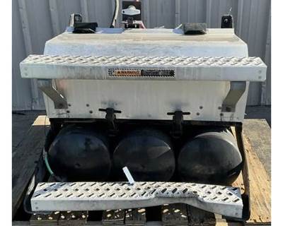 Mack Pinnacle CXU613 Battery Box for a Mack CXU613
