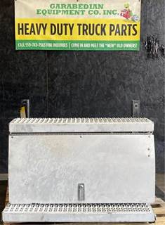 Peterbilt 384 Battery Box