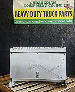 Peterbilt 384 Battery Box