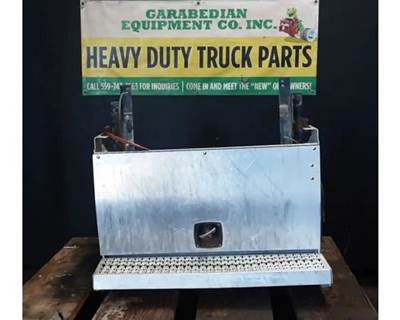 Peterbilt 384 Battery Box