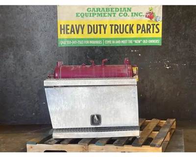 Peterbilt 384 Battery Box