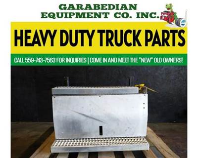 Peterbilt 384 Battery Box