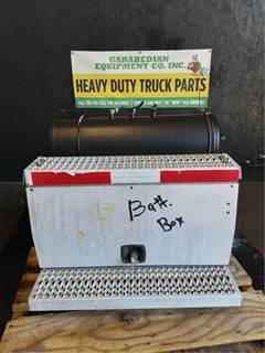 Peterbilt 386 Battery Box