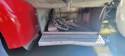 Peterbilt 386 Battery Box