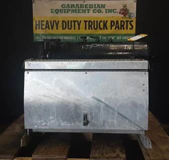 Peterbilt 386 Battery Box