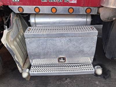 Peterbilt 386 Battery Box