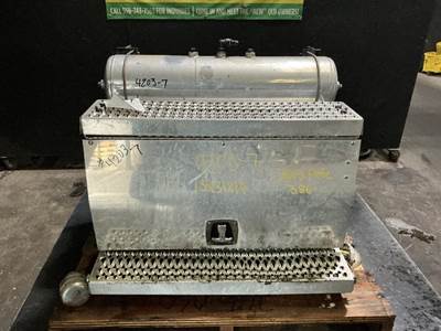 Peterbilt 386 Battery Box