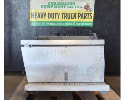 Peterbilt 386 Battery Box