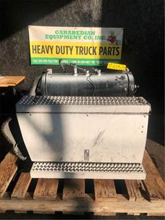 Peterbilt 387 Battery Box