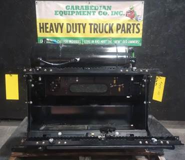 Peterbilt 579 Battery Box